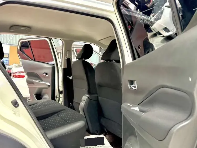 2023 Nissan Kicks 1.5L 122HP L4 CVT,autocango,china used car exporter,china ev exporter,chinese used car exporter,chinese used ev exporter