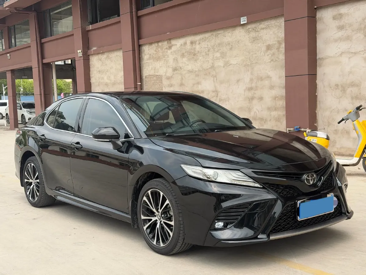 2019 Toyota Camry 2.0L 178HP L4 CVT,autocango,china used car exporter,china ev exporter,chinese used car exporter,chinese used ev exporter