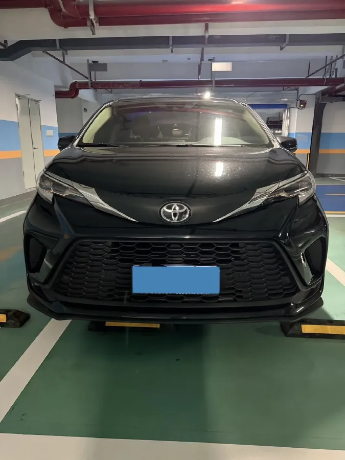 2024 Toyota Granvia 2.5L 189HP L4 E-CVT Hybrid,autocango,china used car exporter,china ev exporter,chinese used car exporter,chinese used ev exporter