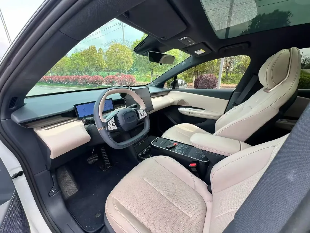 2025 Jetour Freeman 1.5T 184HP L4 7DCT,autocango,china used car exporter,china ev exporter,chinese used car exporter,chinese used ev exporter