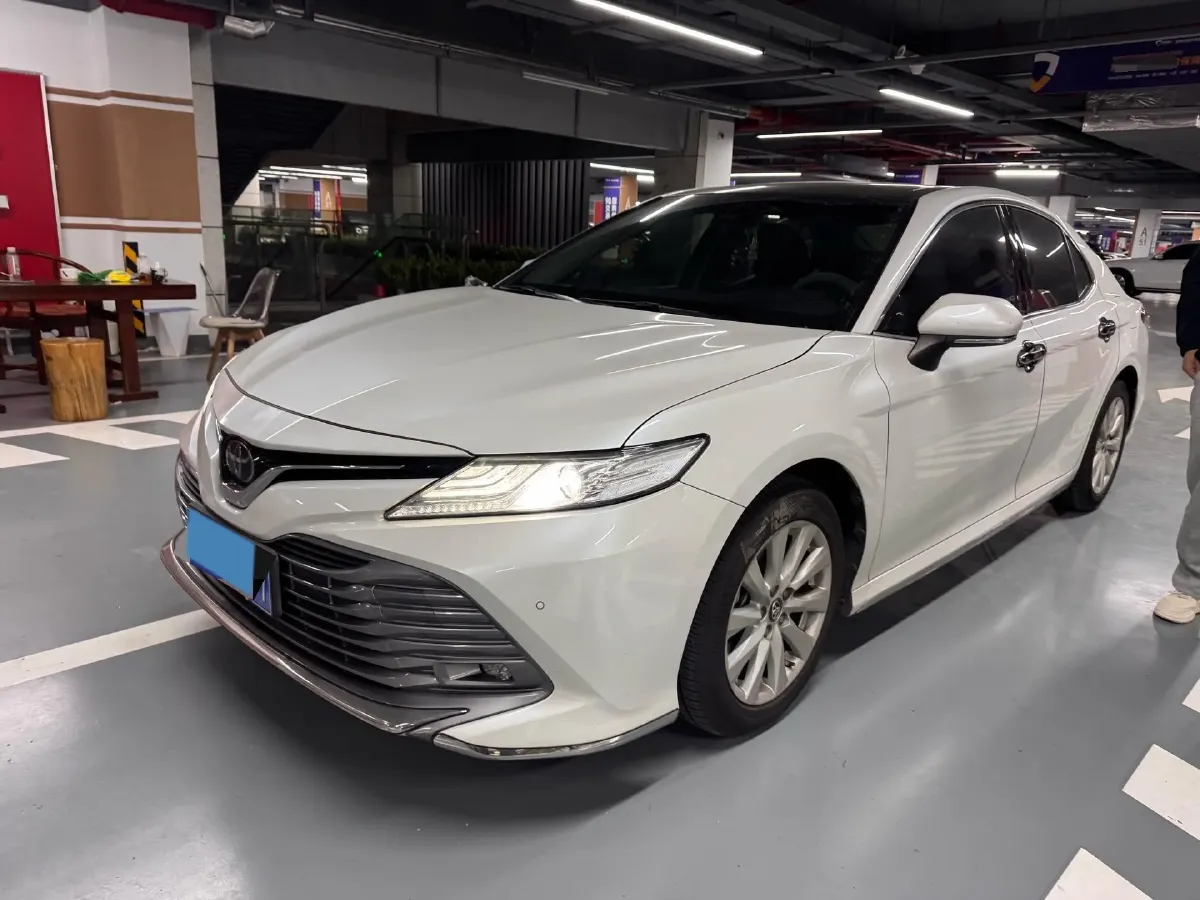 2019 Toyota Camry 2.0L 178HP L4 CVT,autocango,china used car exporter,china ev exporter,chinese used car exporter,chinese used ev exporter