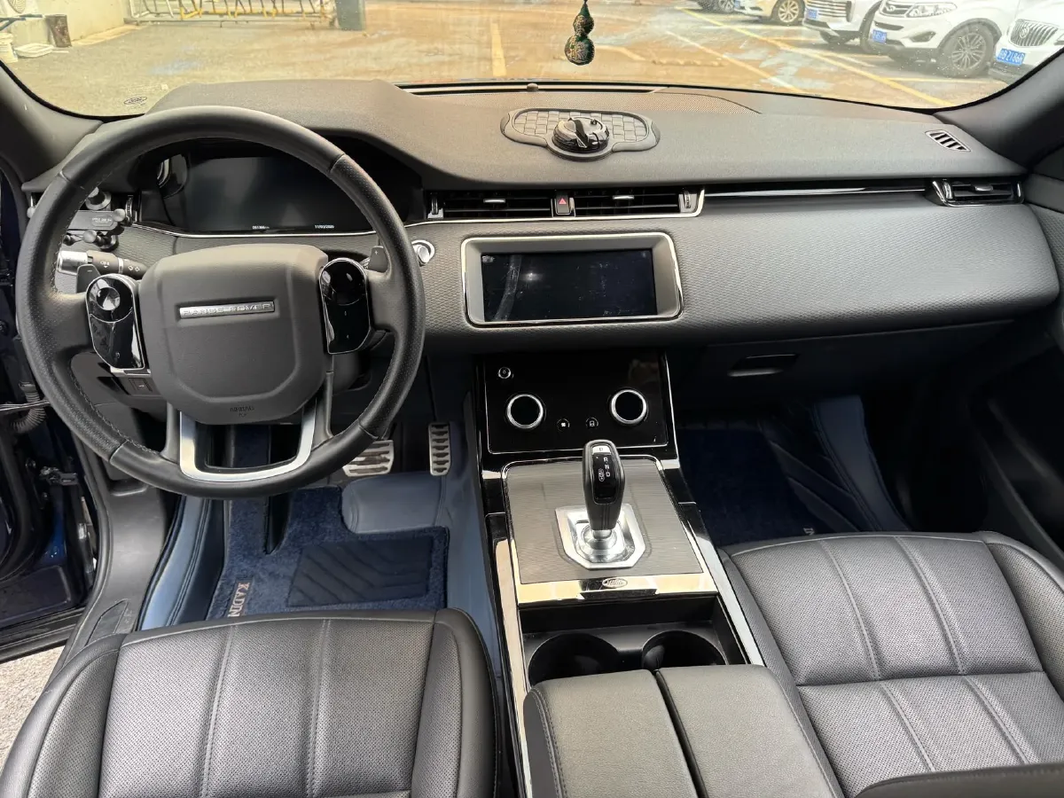 2020 Land Rover Range Rover Evoque 2.0T 249HP L4 9AT,autocango,china used car exporter,china ev exporter,chinese used car exporter,chinese used ev exporter