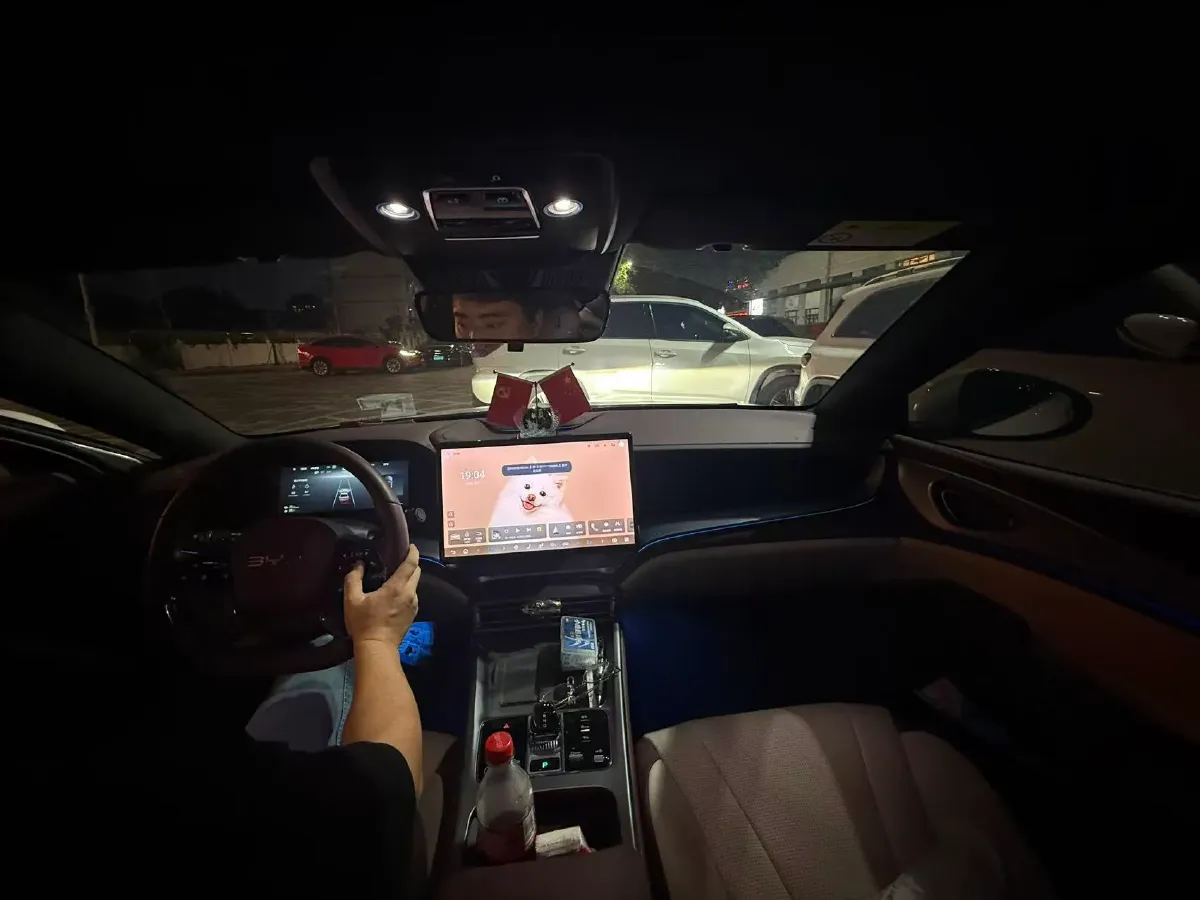 2025 BYD Seal07 DM-i 1.5L 101HP L4 E-CVT PHEV 17.6KWH,autocango,china used car exporter,china ev exporter,chinese used car exporter,chinese used ev exporter