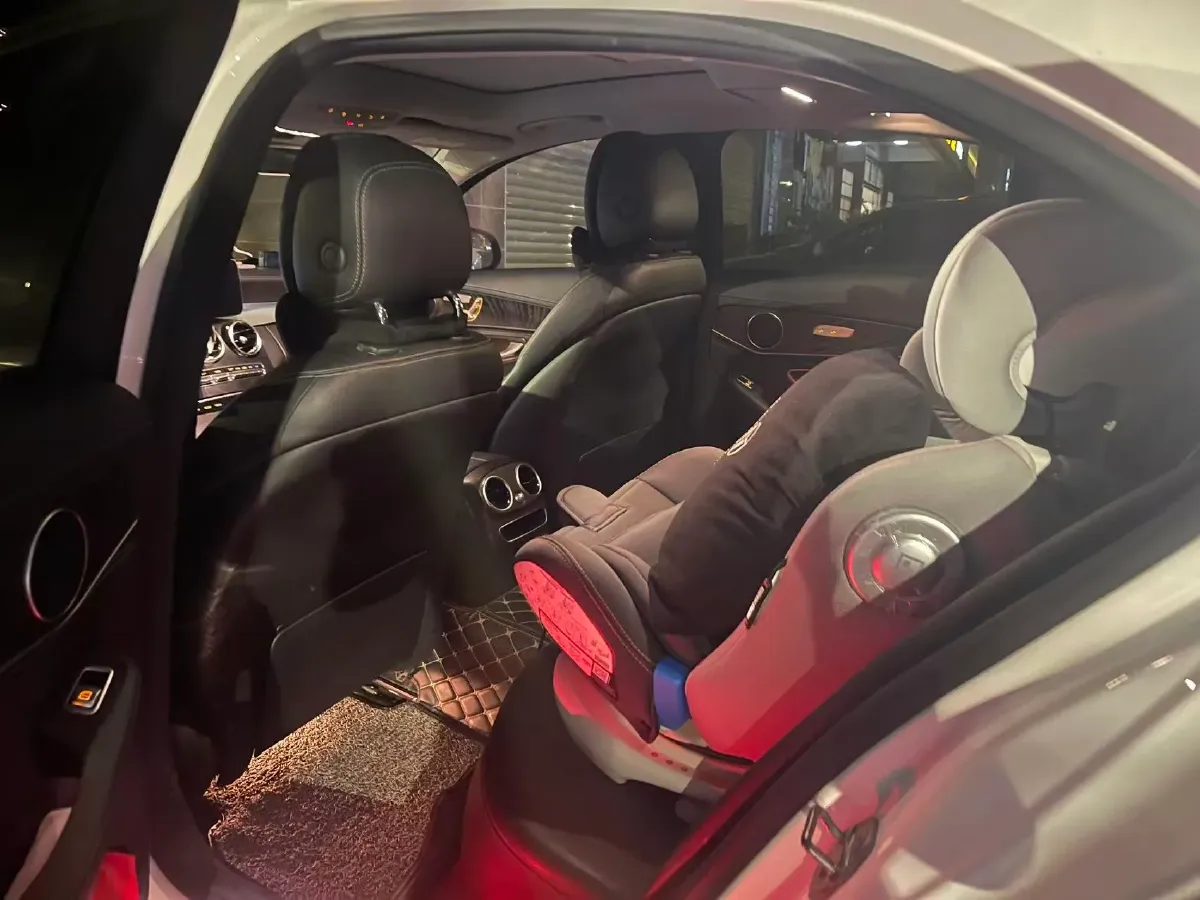 2019 Mercedes-Benz C Class 1.5T 184HP L4 9AT,autocango,china used car exporter,china ev exporter,chinese used car exporter,chinese used ev exporter