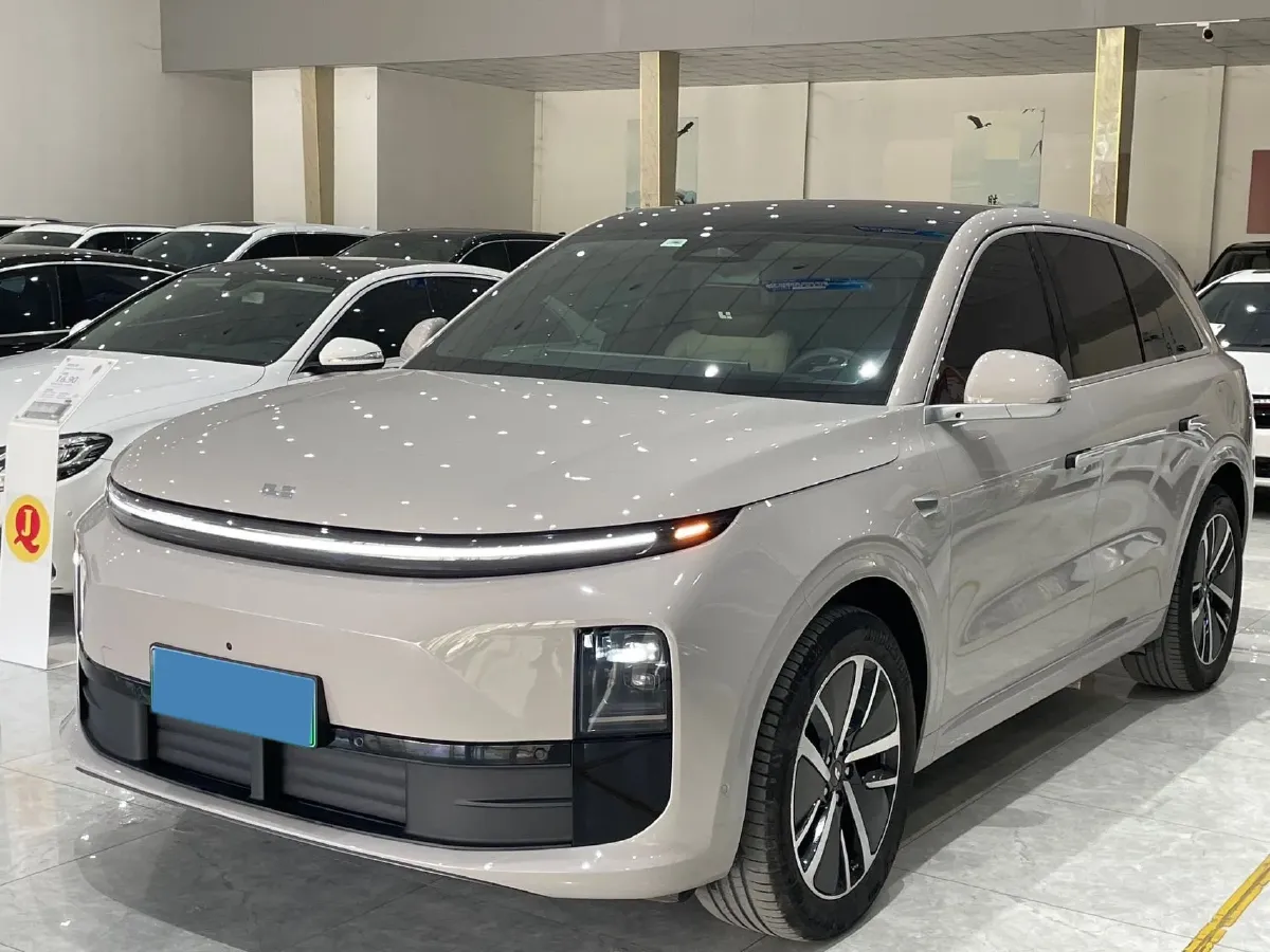 2024 Li L6 Range Extended 154HP L4 REEV 36.8KWH,autocango,china used car exporter,china ev exporter,chinese used car exporter,chinese used ev exporter