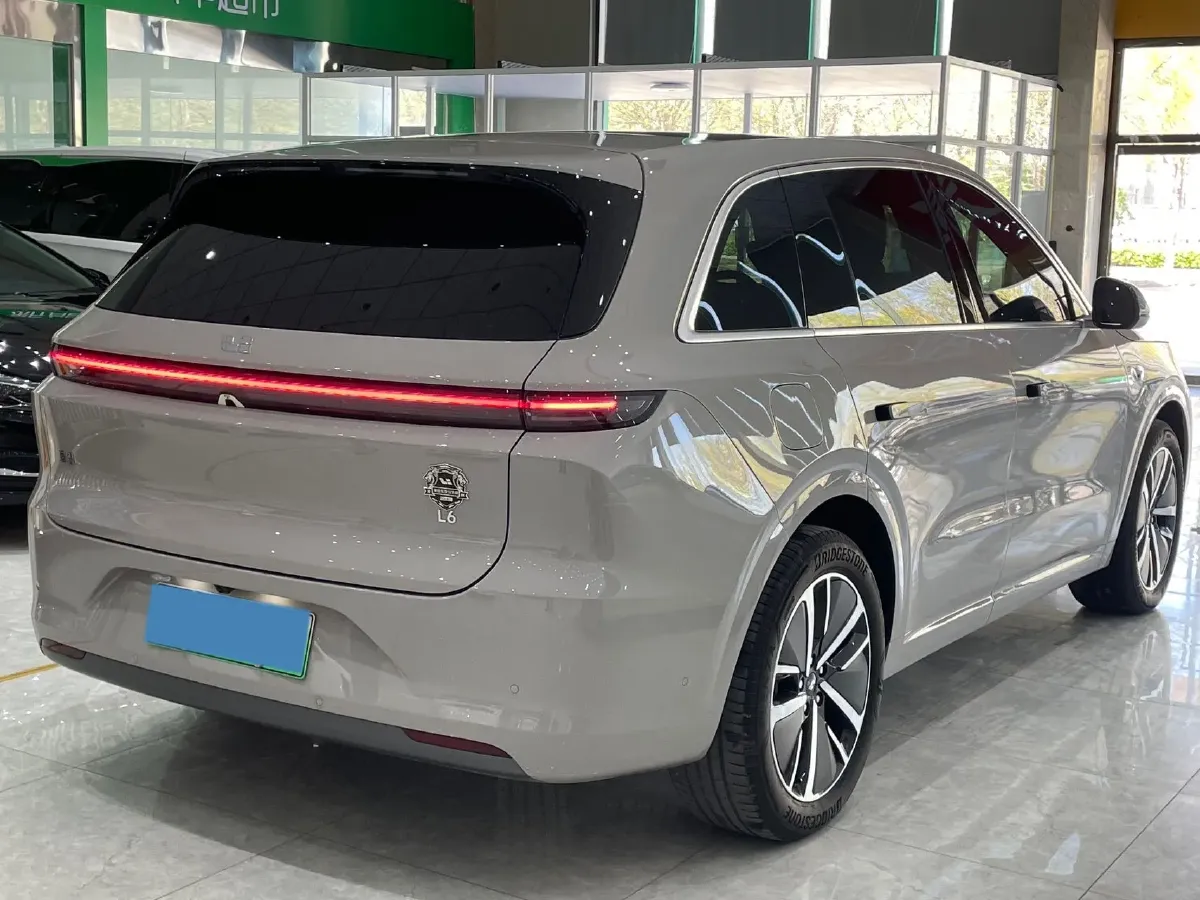 2024 Li L6 Range Extended 154HP L4 REEV 36.8KWH,autocango,china used car exporter,china ev exporter,chinese used car exporter,chinese used ev exporter