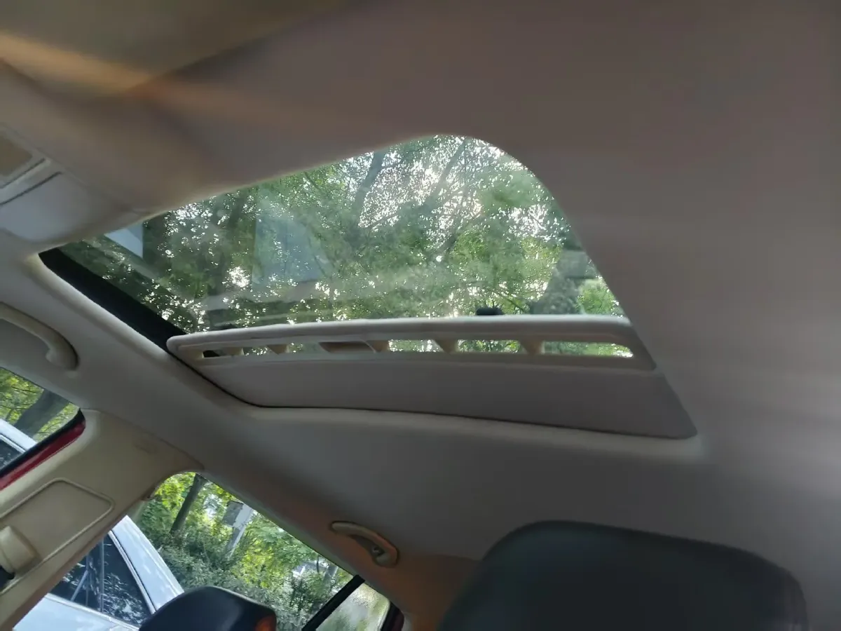 2019 HongQi H5 1.8T 180HP L4 6AT,autocango,china used car exporter,china ev exporter,chinese used car exporter,chinese used ev exporter