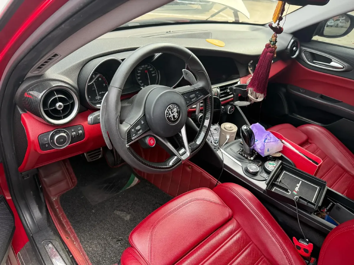 2017 Infiniti Q50 3.5L 320HP V6 7AT Hybrid,autocango,china used car exporter,china ev exporter,chinese used car exporter,chinese used ev exporter