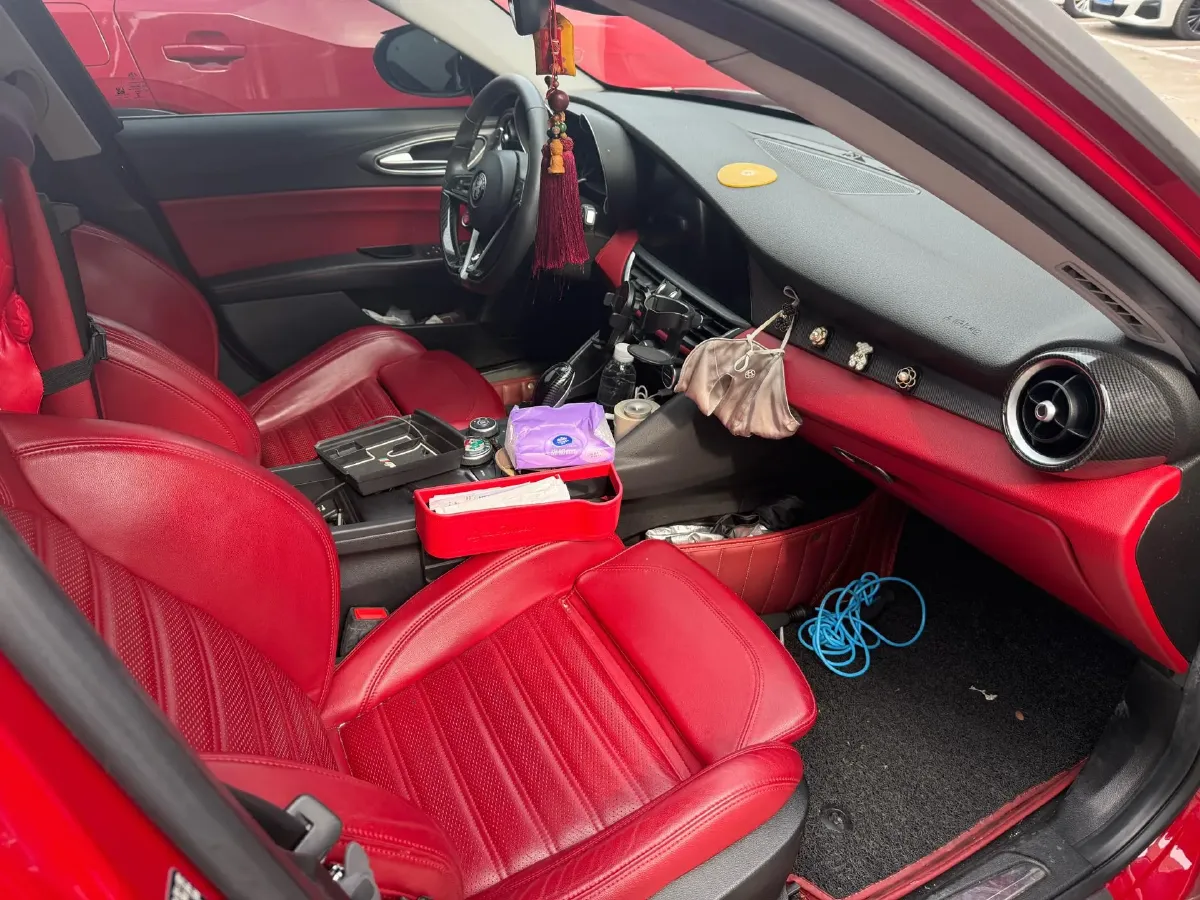 2017 Infiniti Q50 3.5L 320HP V6 7AT Hybrid,autocango,china used car exporter,china ev exporter,chinese used car exporter,chinese used ev exporter