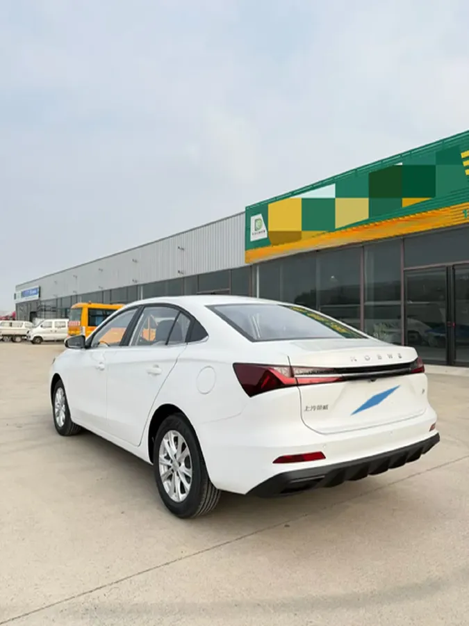 2026 Roewe i5 1.5L 129HP L4 CVT,autocango,china used car exporter,china ev exporter,chinese used car exporter,chinese used ev exporter