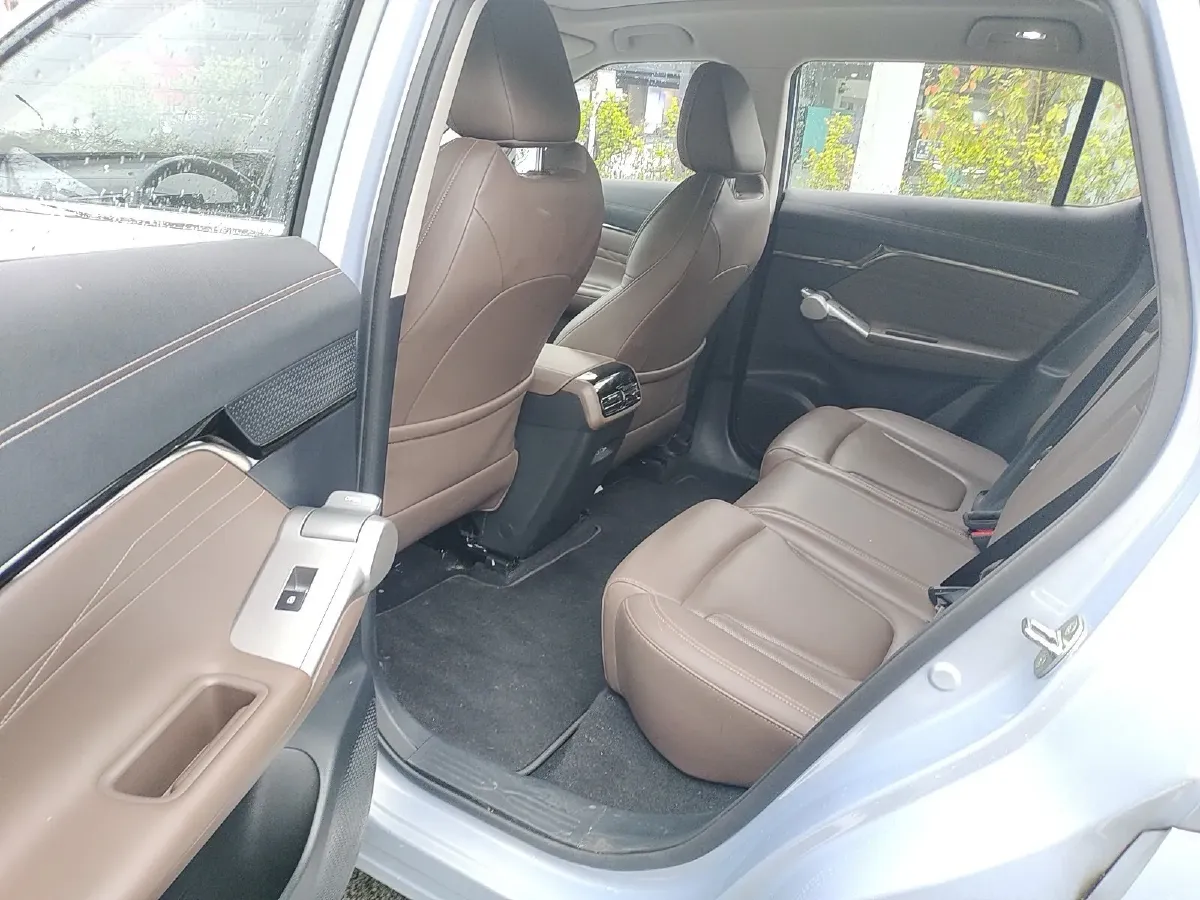 2024 GAC Trumpchi GS4 1.5T 177HP L4 7DCT,autocango,china used car exporter,china ev exporter,chinese used car exporter,chinese used ev exporter