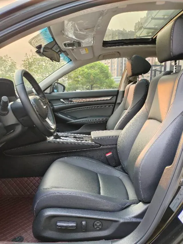 2022 Honda Accord 1.5T 194HP L4 CVT,autocango,china used car exporter,china ev exporter,chinese used car exporter,chinese used ev exporter