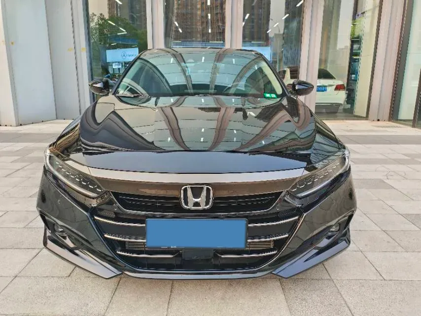 2022 Honda Accord 1.5T 194HP L4 CVT,autocango,china used car exporter,china ev exporter,chinese used car exporter,chinese used ev exporter