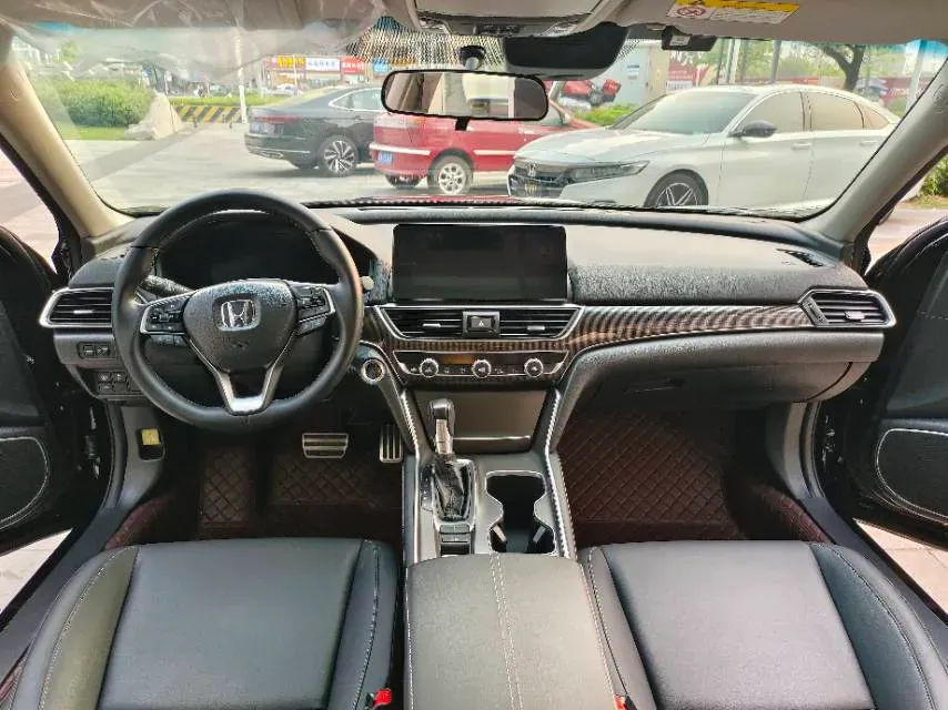 2022 Honda Accord 1.5T 194HP L4 CVT,autocango,china used car exporter,china ev exporter,chinese used car exporter,chinese used ev exporter