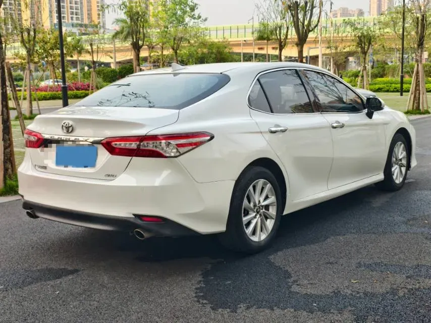 2021 Toyota Camry 2.0L 178HP L4 CVT,autocango,china used car exporter,china ev exporter,chinese used car exporter,chinese used ev exporter