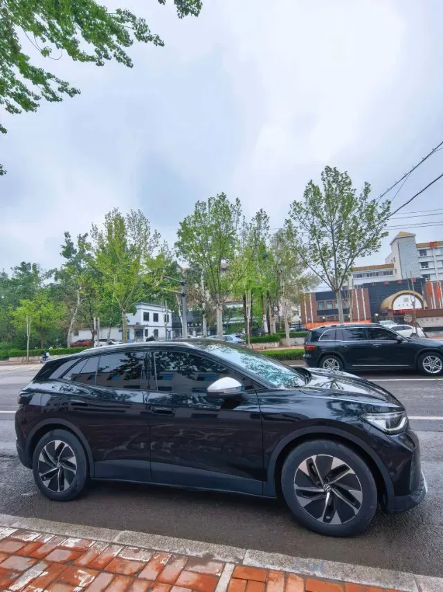2024 Volkswagen ID.4 Crozz BEV 55.7KWH,autocango,china used car exporter,china ev exporter,chinese used car exporter,chinese used ev exporter