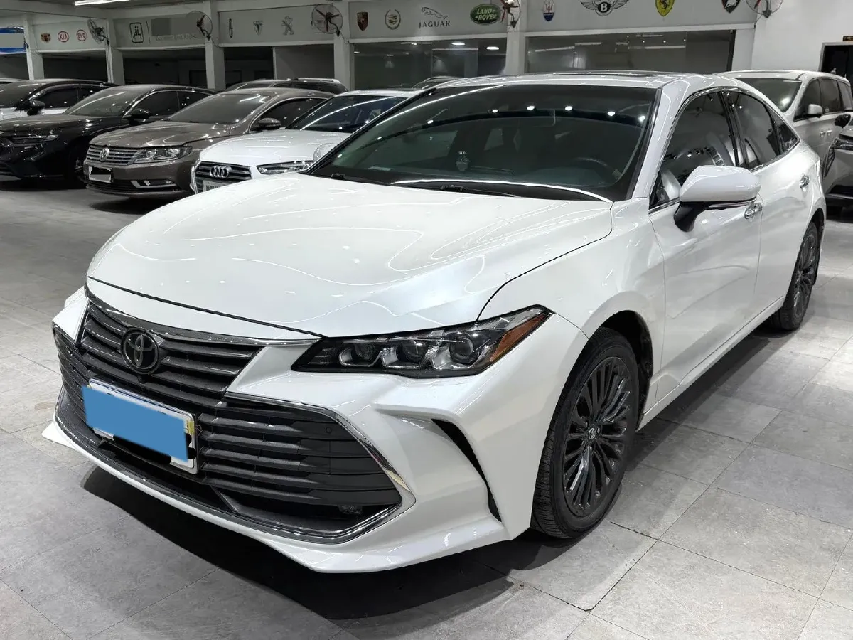 2019 Toyota Avalon 2.0L 178HP L4 CVT,autocango,china used car exporter,china ev exporter,chinese used car exporter,chinese used ev exporter