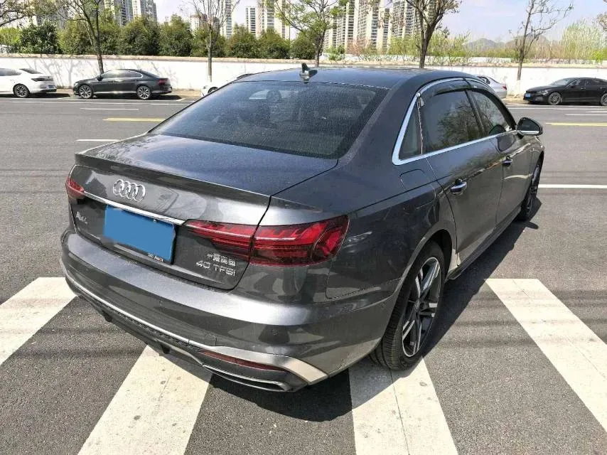 2020 Audi A4L 2.0T 190HP L4 7DCT,autocango,china used car exporter,china ev exporter,chinese used car exporter,chinese used ev exporter