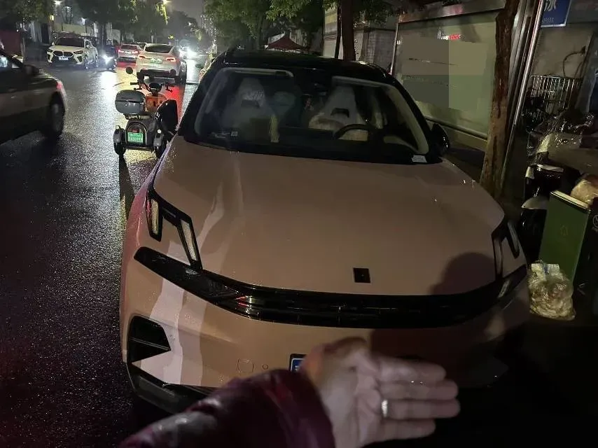 2025 LYNK&CO 06 1.5T 181HP L4 7DCT,autocango,china used car exporter,china ev exporter,chinese used car exporter,chinese used ev exporter