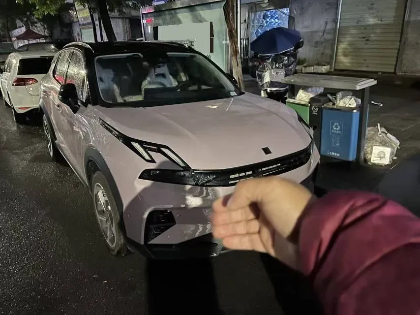 2025 LYNK&CO 06 1.5T 181HP L4 7DCT,autocango,china used car exporter,china ev exporter,chinese used car exporter,chinese used ev exporter