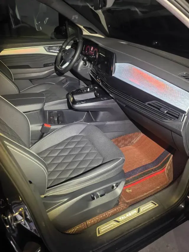 2024 Volkswagen Talagon 2.0T 220HP L4 7DCT,autocango,china used car exporter,china ev exporter,chinese used car exporter,chinese used ev exporter