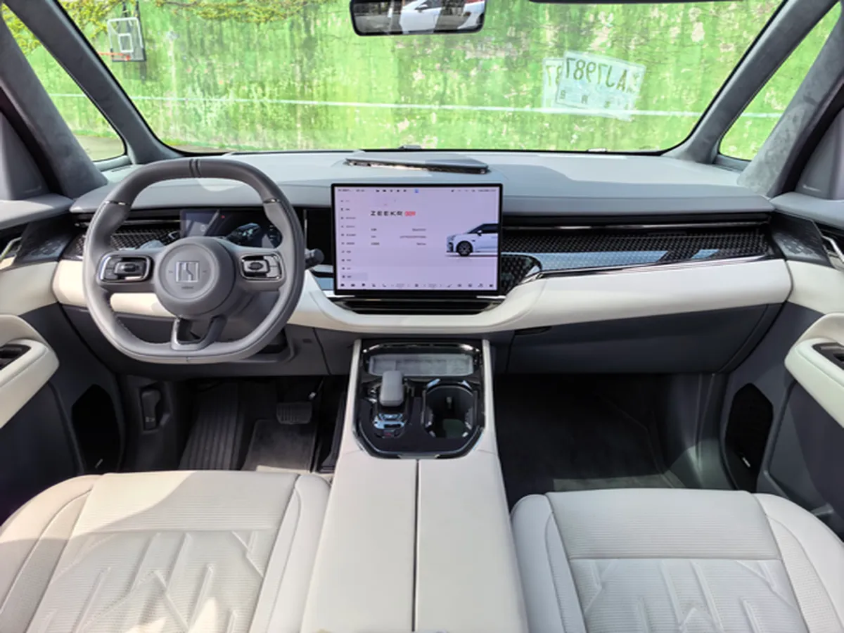 2024 Zeekr 009 BEV 108KWH,autocango,china used car exporter,china ev exporter,chinese used car exporter,chinese used ev exporter