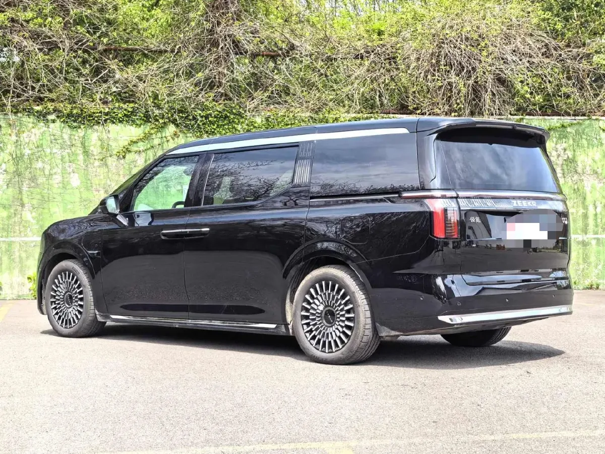 2024 Zeekr 009 BEV 108KWH,autocango,china used car exporter,china ev exporter,chinese used car exporter,chinese used ev exporter
