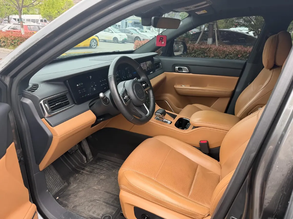 2021 Li ONE Range Extended 131HP REEV 40.5KWH,autocango,china used car exporter,china ev exporter,chinese used car exporter,chinese used ev exporter