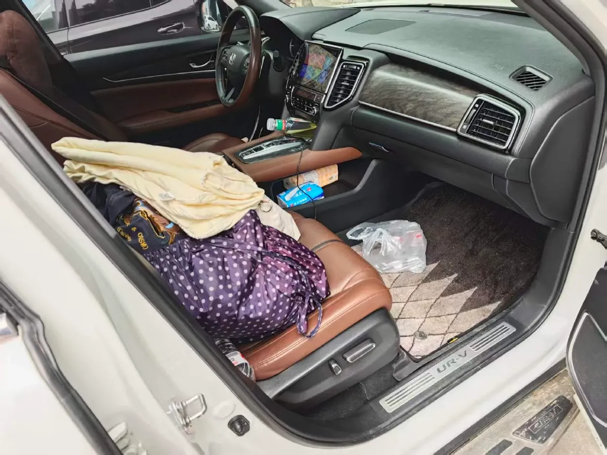 2020 Honda UR-V 2.0T 272HP L4 9AT,autocango,china used car exporter,china ev exporter,chinese used car exporter,chinese used ev exporter