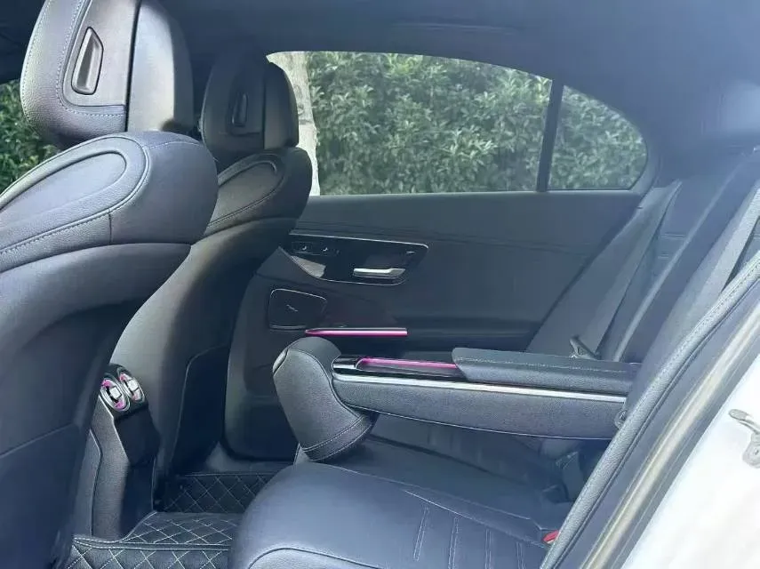 2022 Mercedes-Benz C Class 1.5T 204HP L4 9AT,autocango,china used car exporter,china ev exporter,chinese used car exporter,chinese used ev exporter