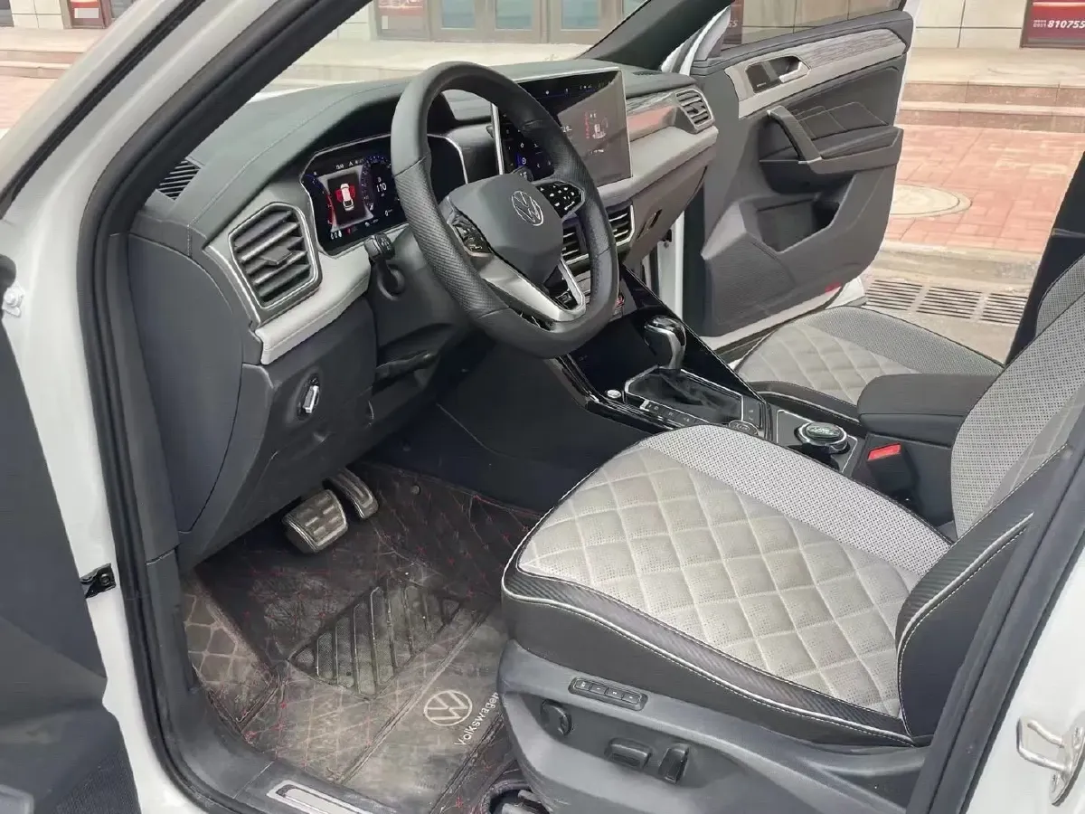 2023 Volkswagen Tayron X 2.0T 186HP L4 7DCT,autocango,china used car exporter,china ev exporter,chinese used car exporter,chinese used ev exporter
