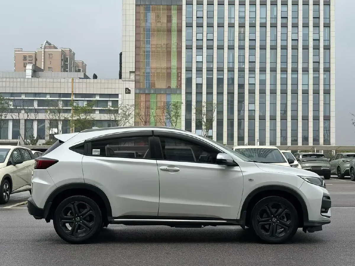 2021 Honda XR-V 1.5T 177HP L4 CVT,autocango,china used car exporter,china ev exporter,chinese used car exporter,chinese used ev exporter