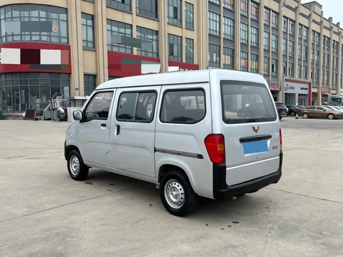 2019 WuLing ZhiGuang 1.2L 82HP L4 5MT,autocango,china used car exporter,china ev exporter,chinese used car exporter,chinese used ev exporter