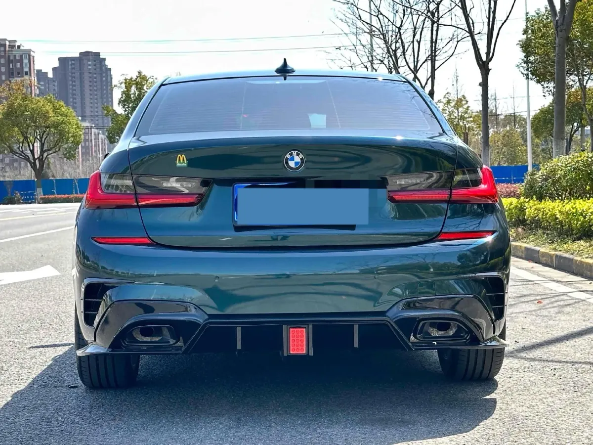 2022 BMW 3 Series 2.0T 156HP L4 8AT,autocango,china used car exporter,china ev exporter,chinese used car exporter,chinese used ev exporter