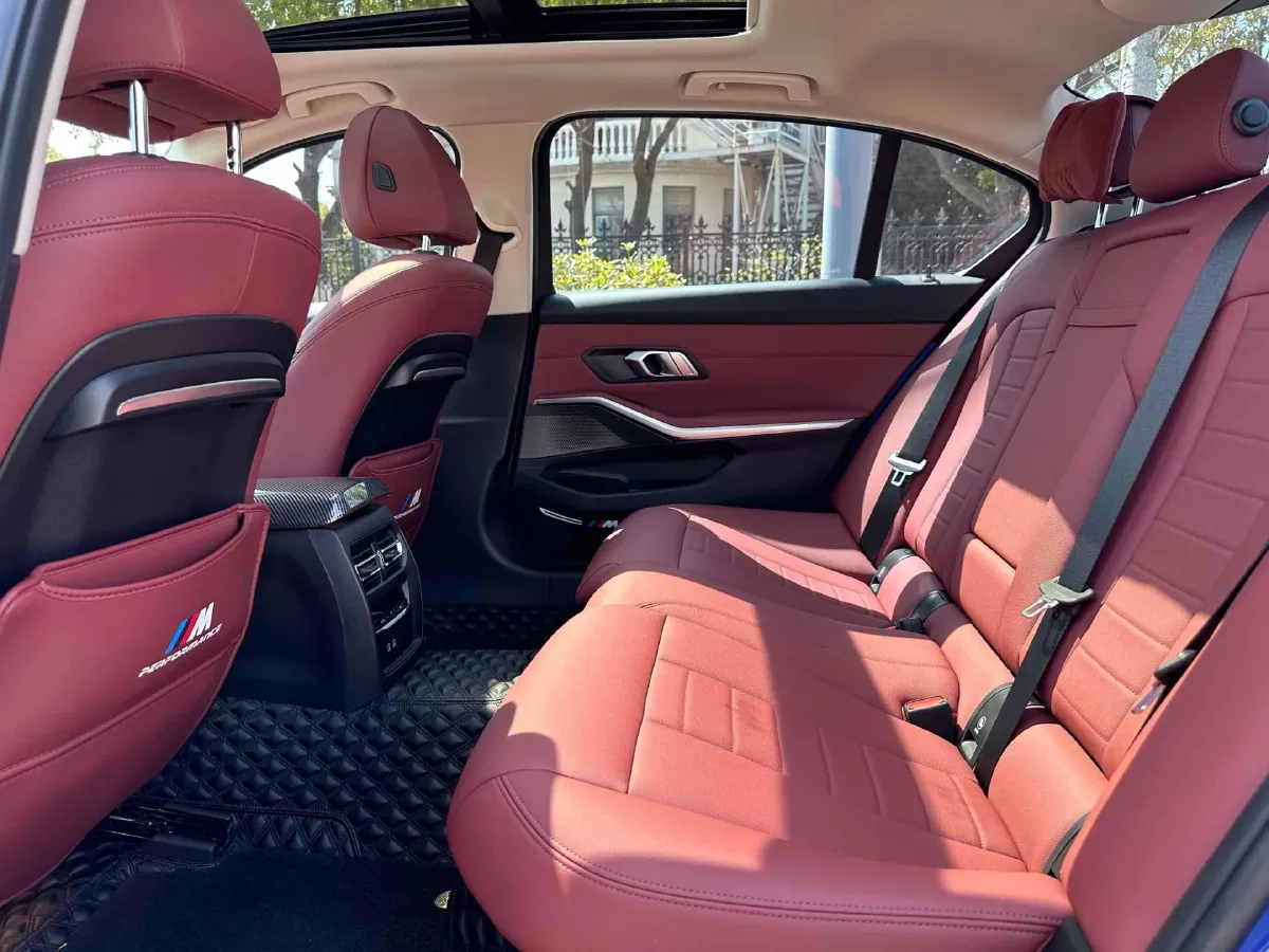 2022 BMW 3 Series 2.0T 156HP L4 8AT,autocango,china used car exporter,china ev exporter,chinese used car exporter,chinese used ev exporter