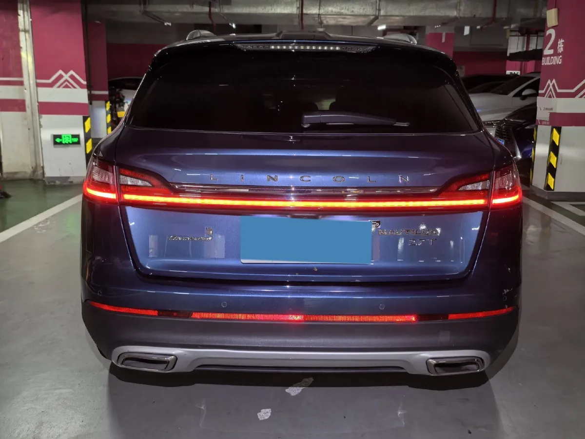 2021 Lincoln Nautilus 2.7T 322HP V6 8AT,autocango,china used car exporter,china ev exporter,chinese used car exporter,chinese used ev exporter