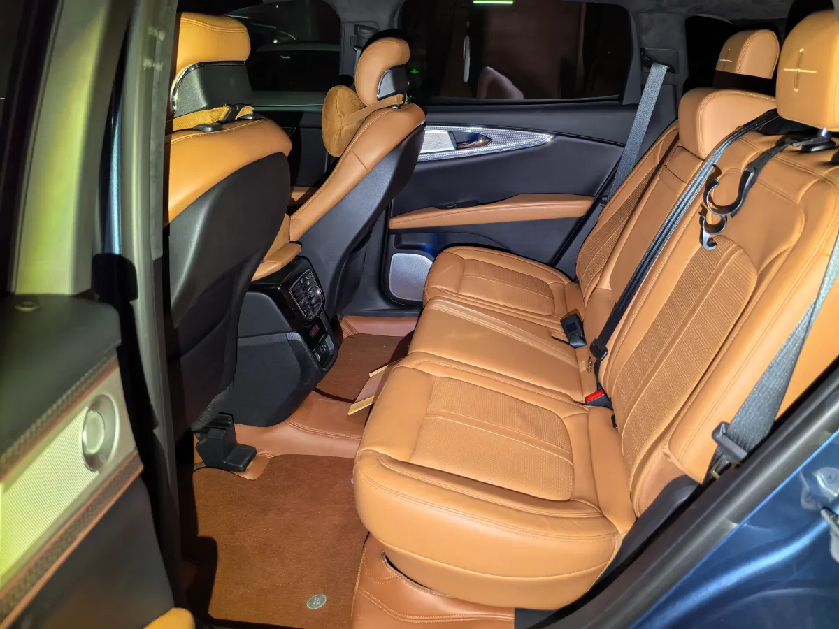 2021 Lincoln Nautilus 2.7T 322HP V6 8AT,autocango,china used car exporter,china ev exporter,chinese used car exporter,chinese used ev exporter