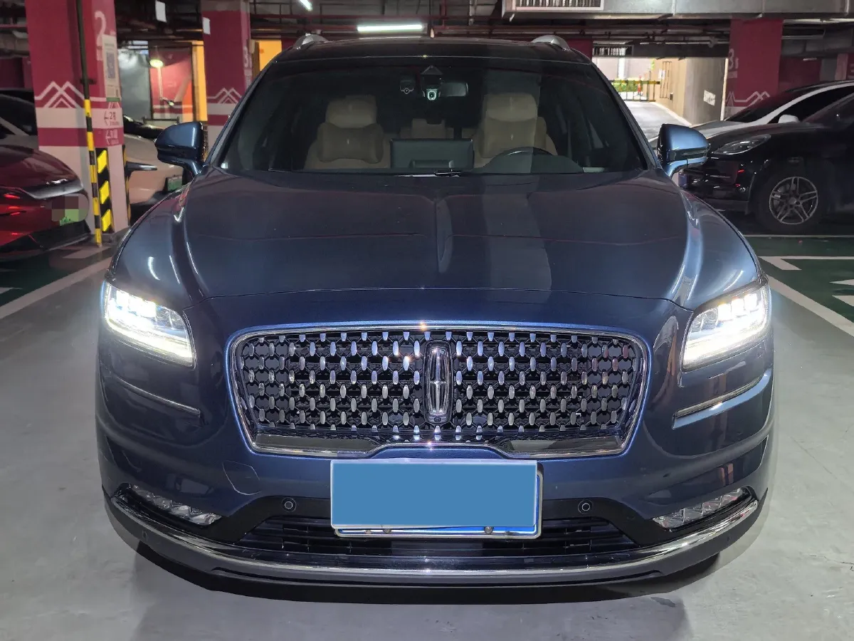 2021 Lincoln Nautilus 2.7T 322HP V6 8AT,autocango,china used car exporter,china ev exporter,chinese used car exporter,chinese used ev exporter