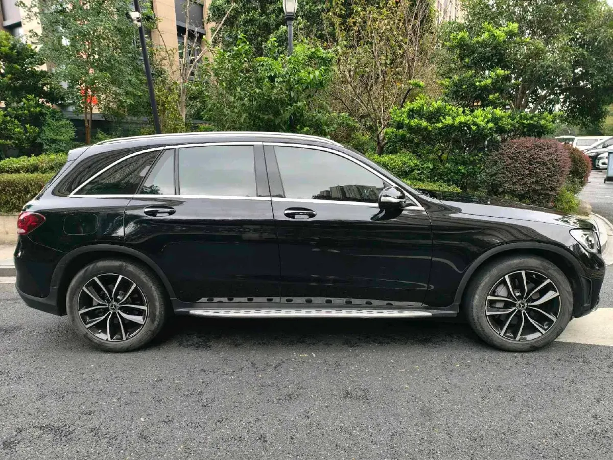 2021 Mercedes-Benz GLC Class 2.0T 258HP L4 9AT,autocango,china used car exporter,china ev exporter,chinese used car exporter,chinese used ev exporter
