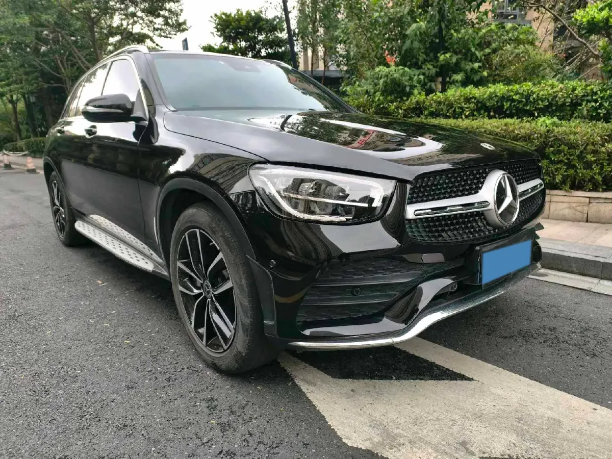 2021 Mercedes-Benz GLC Class 2.0T 258HP L4 9AT,autocango,china used car exporter,china ev exporter,chinese used car exporter,chinese used ev exporter