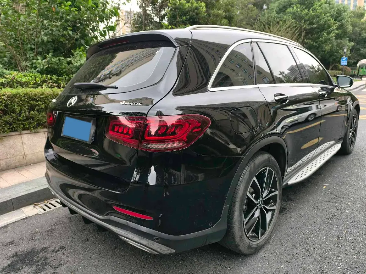 2021 Mercedes-Benz GLC Class 2.0T 258HP L4 9AT,autocango,china used car exporter,china ev exporter,chinese used car exporter,chinese used ev exporter
