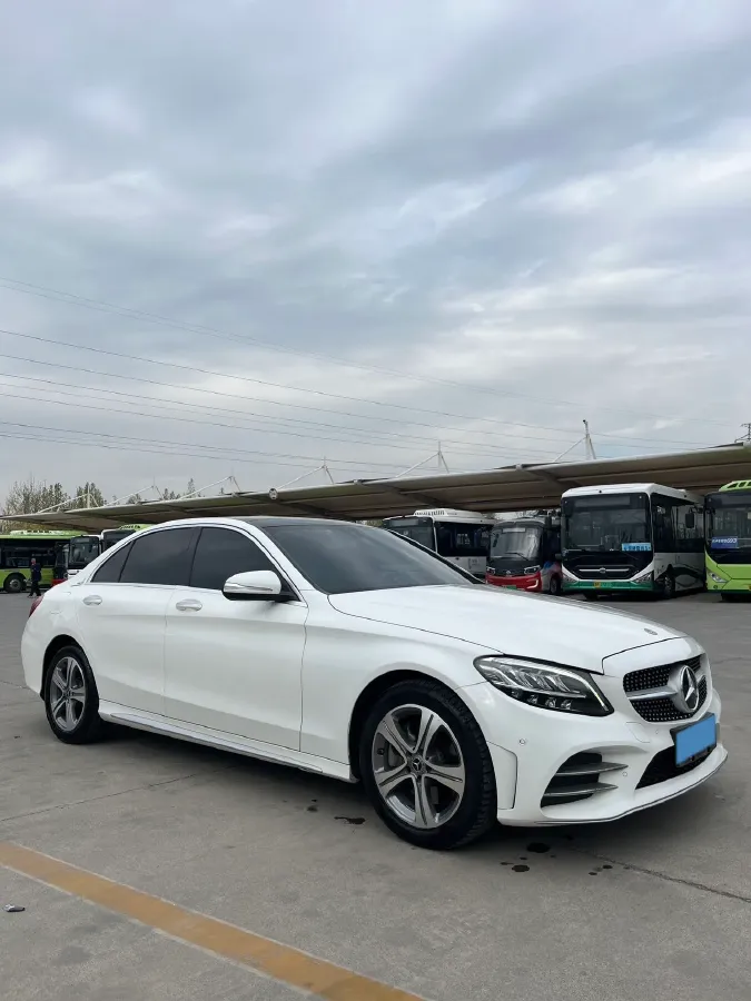 2020 Mercedes-Benz C Class 1.5T 184HP L4 9AT,autocango,china used car exporter,china ev exporter,chinese used car exporter,chinese used ev exporter