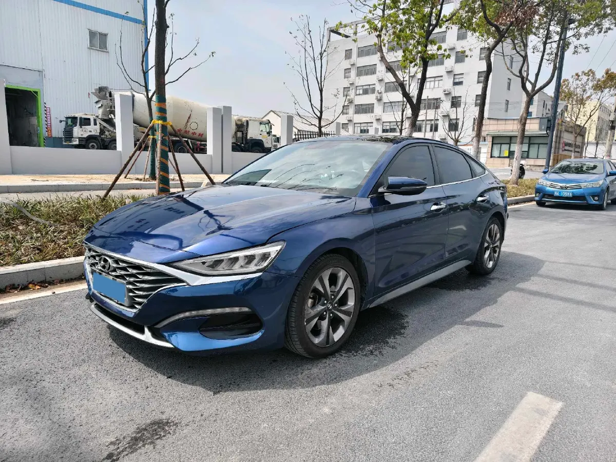 2019 Hyundai La Festa 1.6T 204HP L4 7DCT,autocango,china used car exporter,china ev exporter,chinese used car exporter,chinese used ev exporter