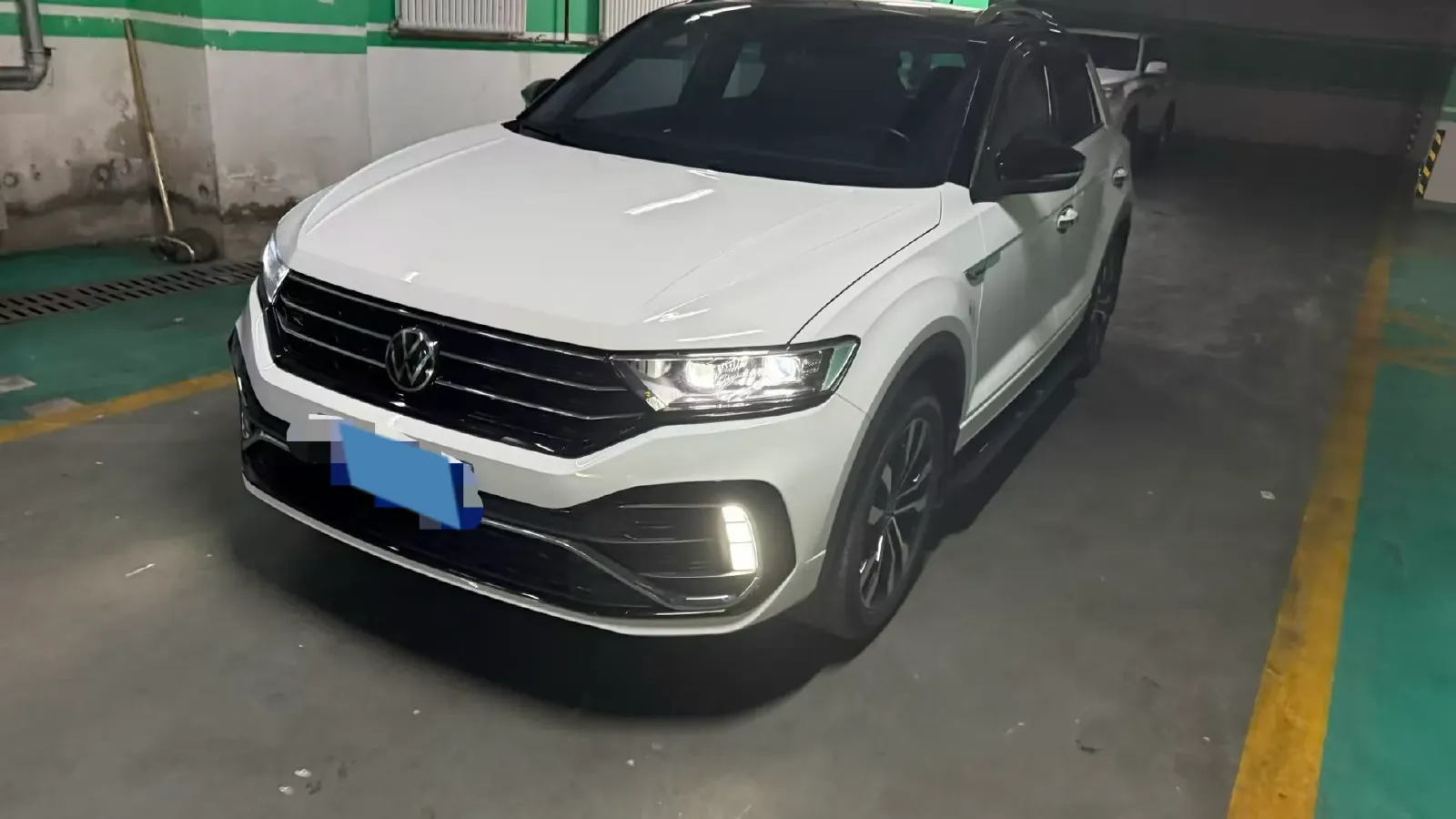2022 Volkswagen T-Roc 1.4T 150HP L4 7DCT,autocango,china used car exporter,china ev exporter,chinese used car exporter,chinese used ev exporter
