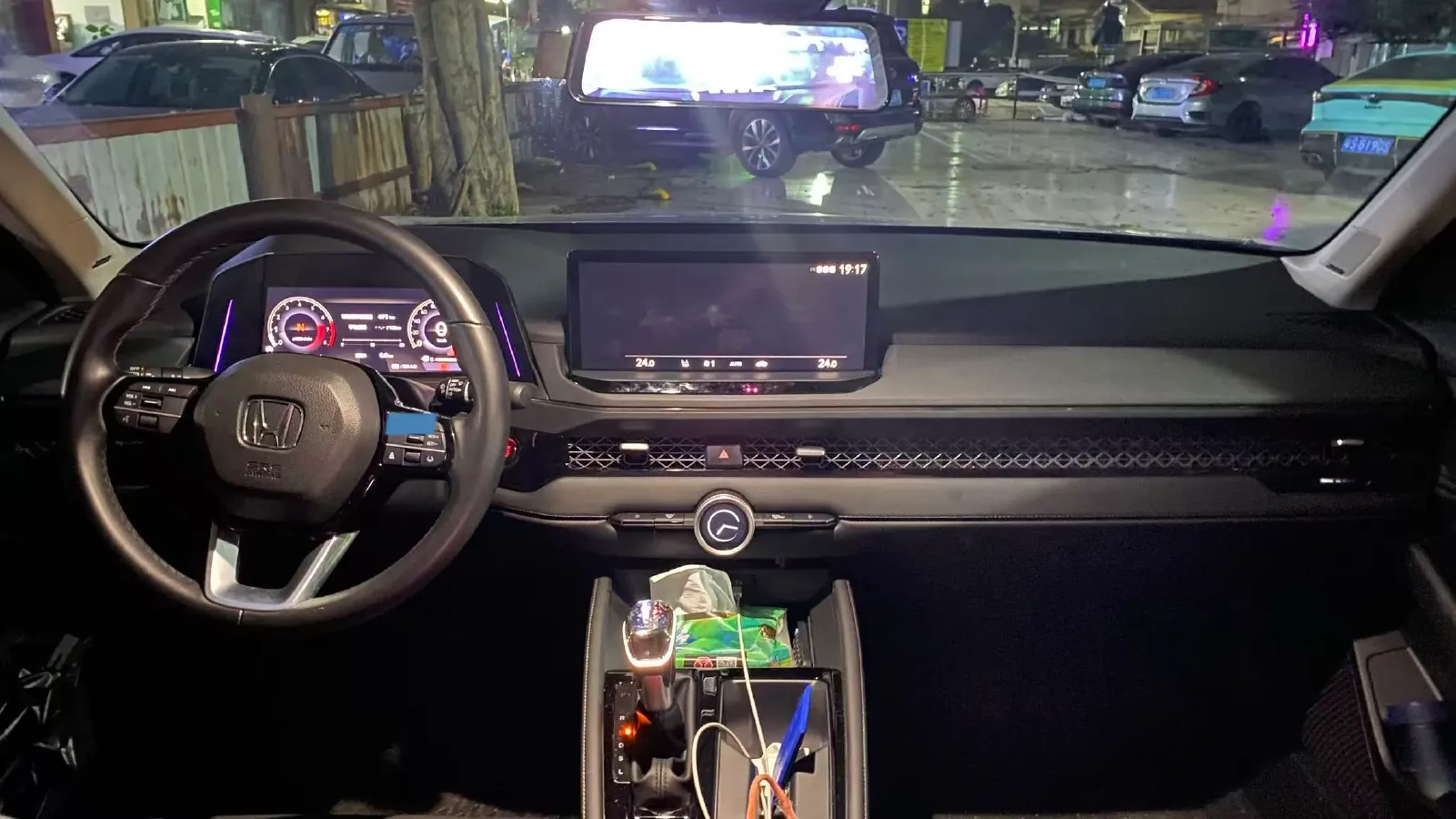 2023 Kia Sportage 2.0L 150HP L4 6AT Hybrid,autocango,china used car exporter,china ev exporter,chinese used car exporter,chinese used ev exporter