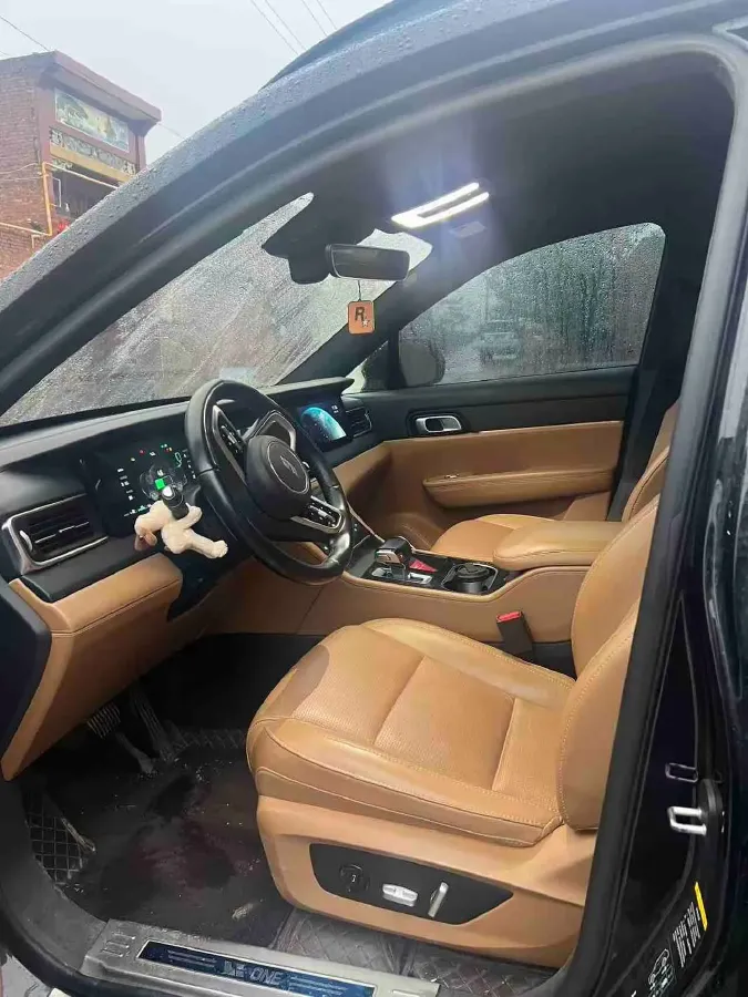 2021 Li ONE Range Extended 131HP REEV 40.5KWH,autocango,china used car exporter,china ev exporter,chinese used car exporter,chinese used ev exporter