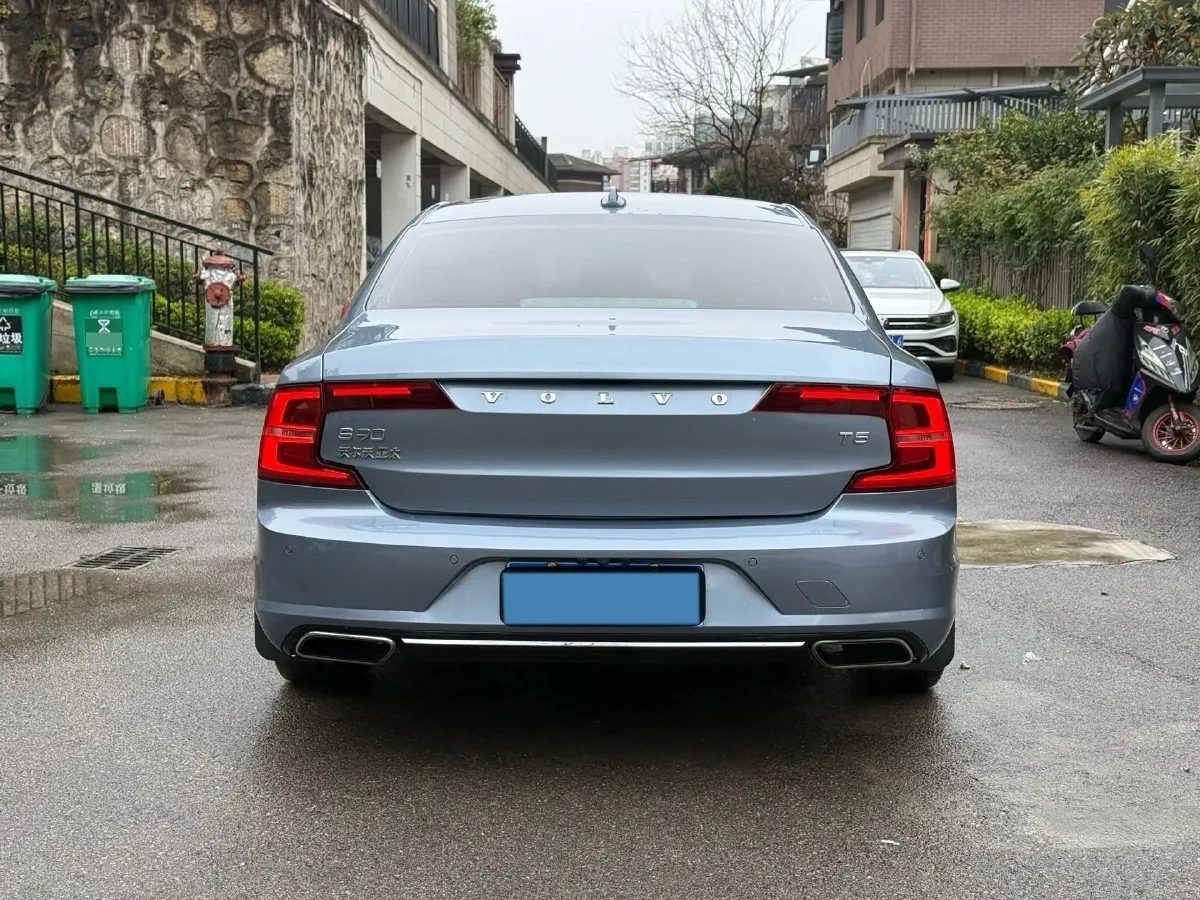 2018 Volvo S90 2.0T 254HP L4 8AT,autocango,china used car exporter,china ev exporter,chinese used car exporter,chinese used ev exporter