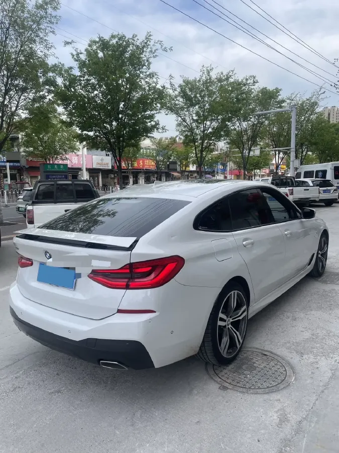 2021 BMW 6 Series GT 2.0T 258HP L4 8AT,autocango,china used car exporter,china ev exporter,chinese used car exporter,chinese used ev exporter