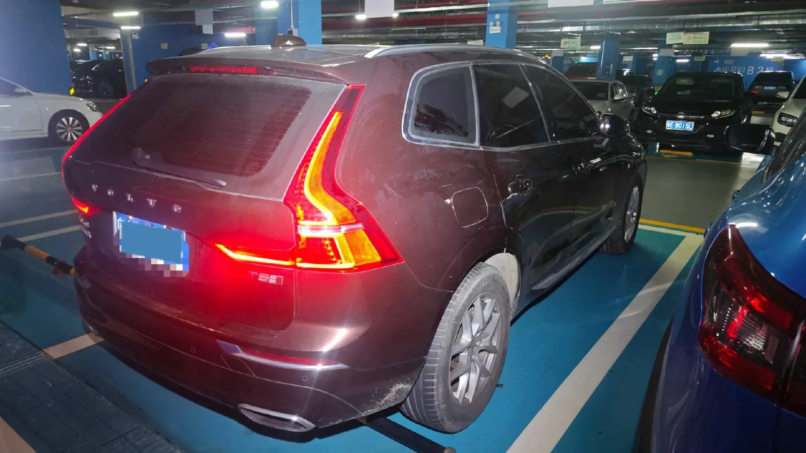 2020 Volvo XC60 2.0T 254HP L4 8AT,autocango,china used car exporter,china ev exporter,chinese used car exporter,chinese used ev exporter