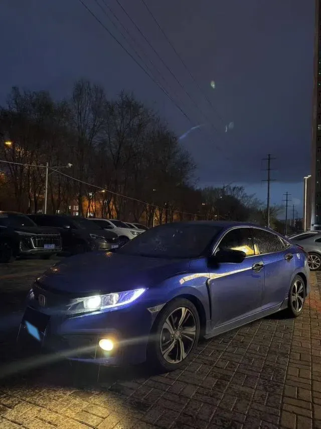 2019 Honda Civic 1.5T 177HP L4 CVT,autocango,china used car exporter,china ev exporter,chinese used car exporter,chinese used ev exporter